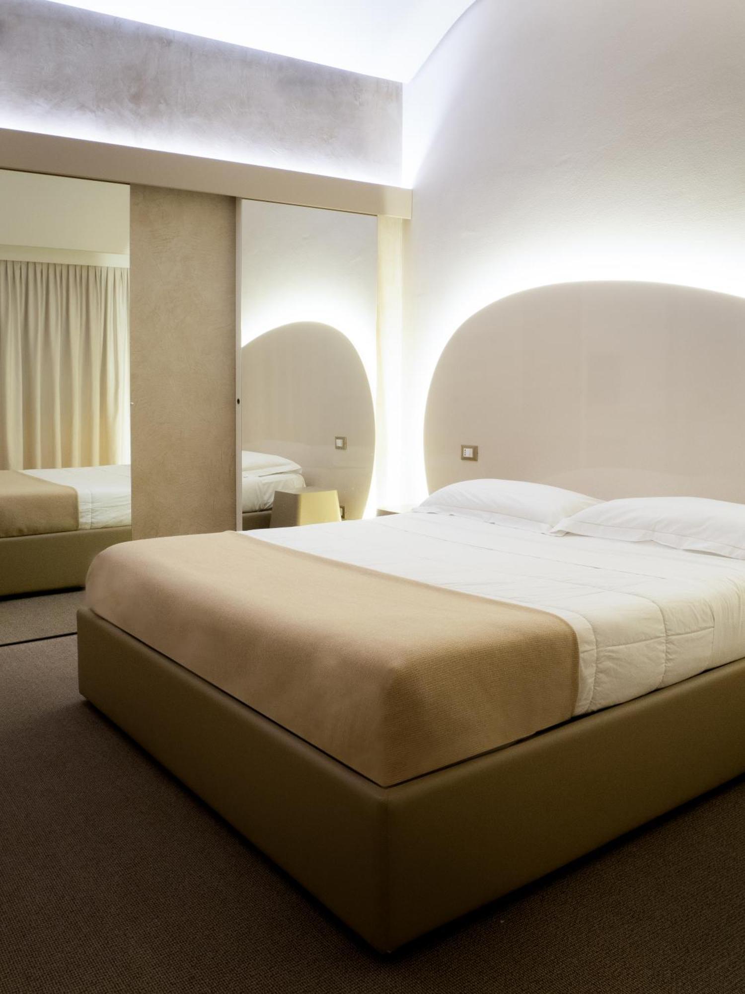 Dealuna Motel Fidenza Zewnętrze zdjęcie